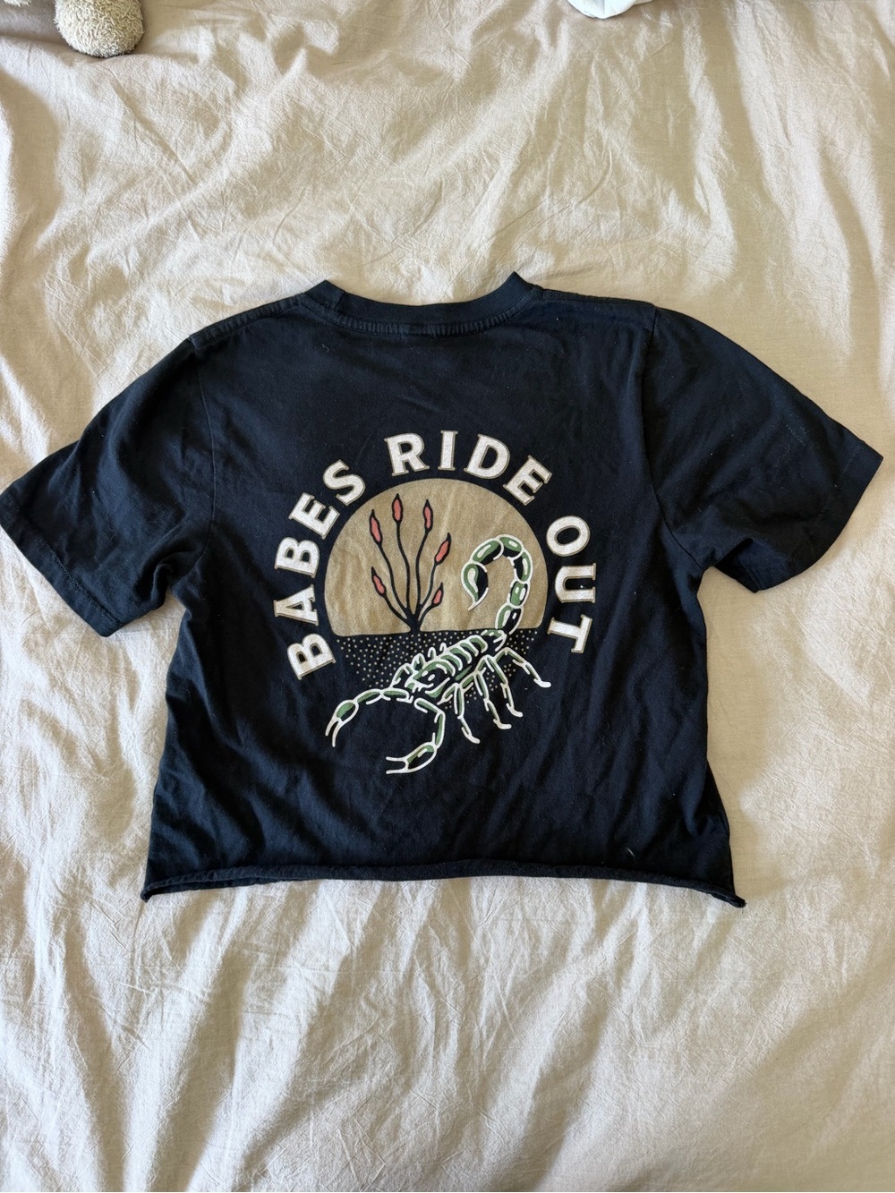 Babes Ride Out Black Scorpion Graphic Tee - Raw Edge Crop